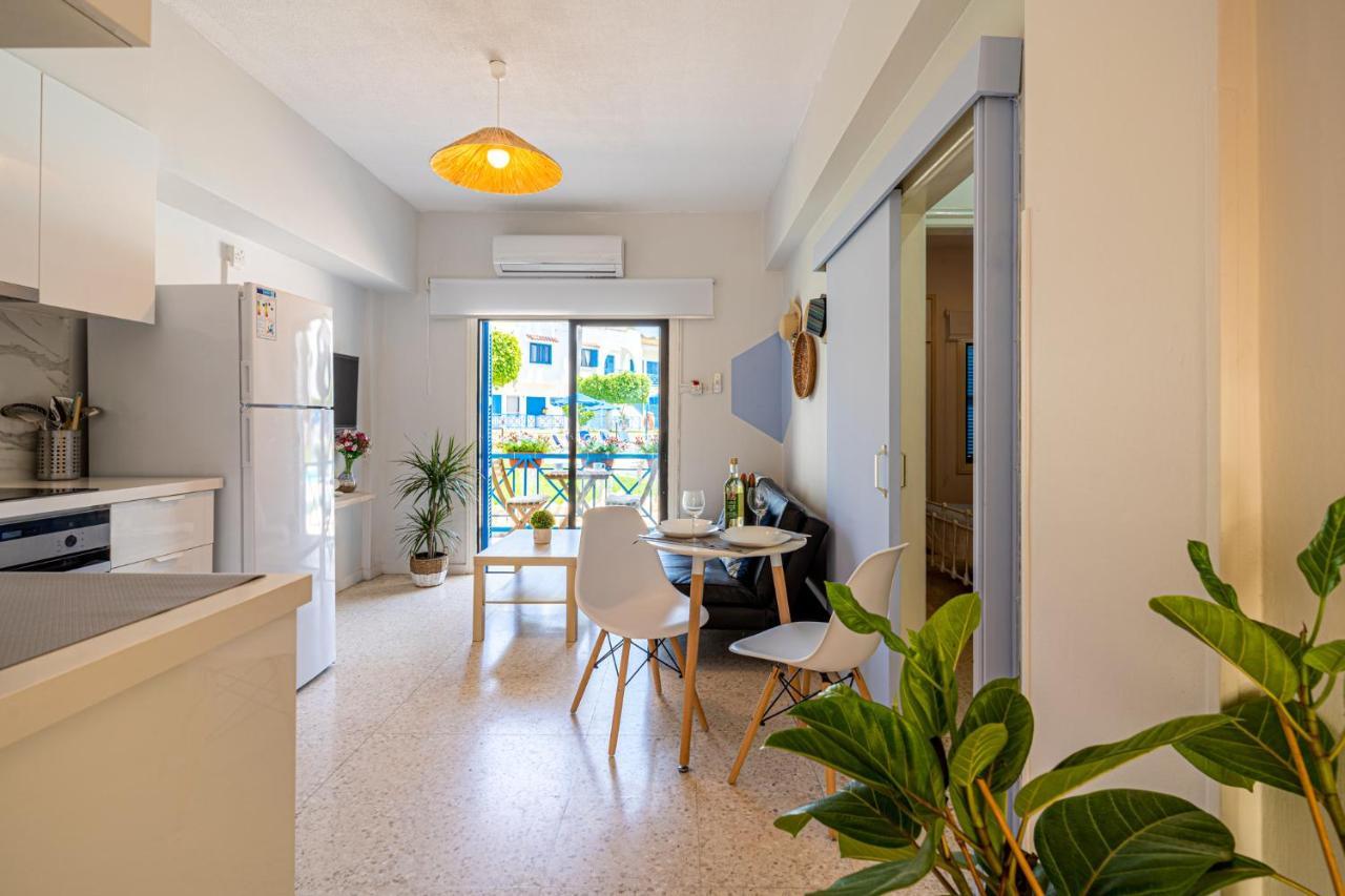 Sea Breeze 1-Br Apt In Pyla Buitenkant foto